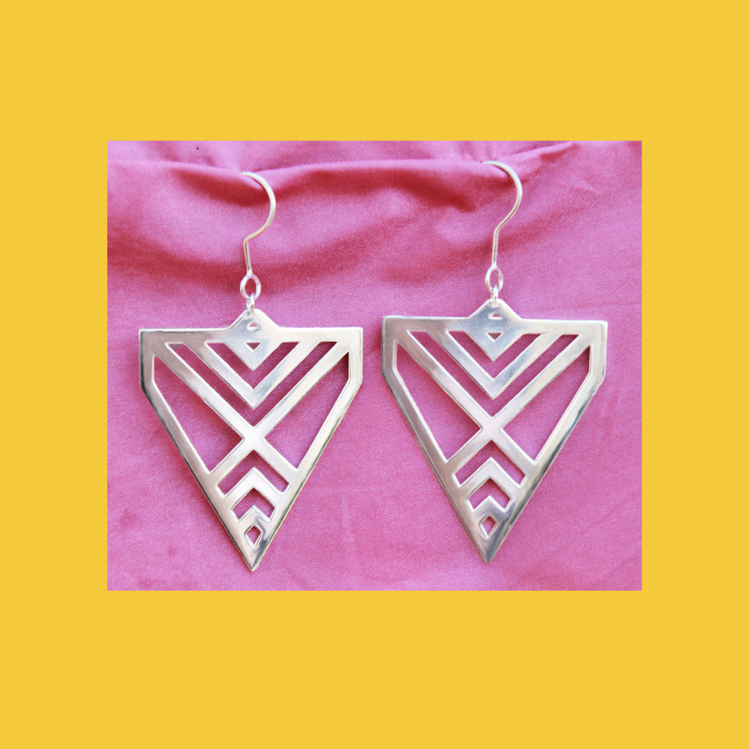 Aronui Earrings