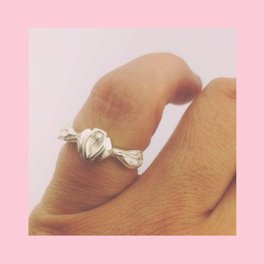 PUSSY POWER RING